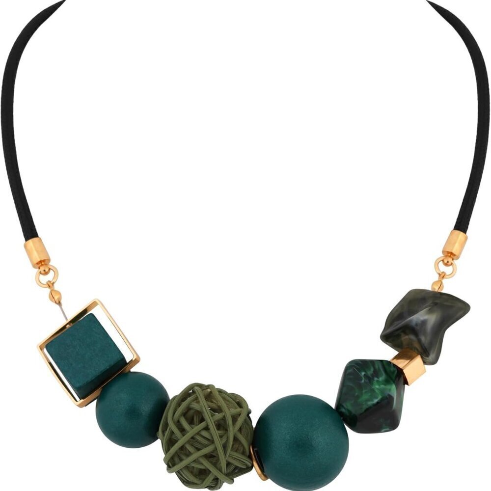 Bohemian Retro Acrylic Pendant Necklace 19 Inch Unique Jewelry for Women